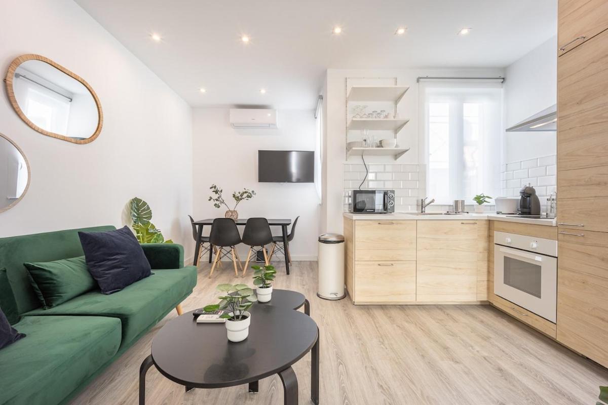 Espacioso Apartamento En El Centro De Madrid Apartment Bagian luar foto